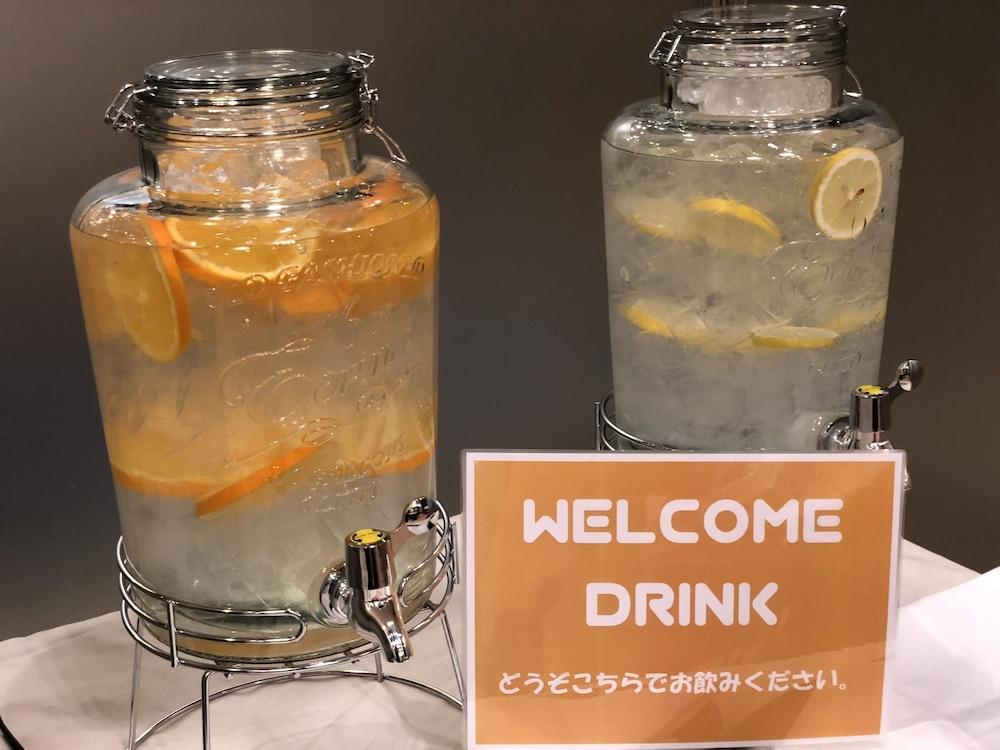 Urayasu Beaufort Hotel Buitenkant foto