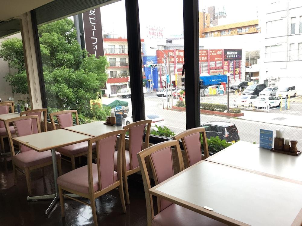 Urayasu Beaufort Hotel Buitenkant foto