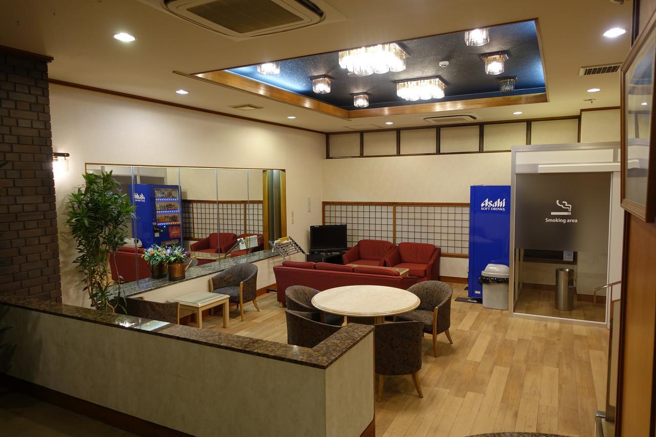 Urayasu Beaufort Hotel Buitenkant foto