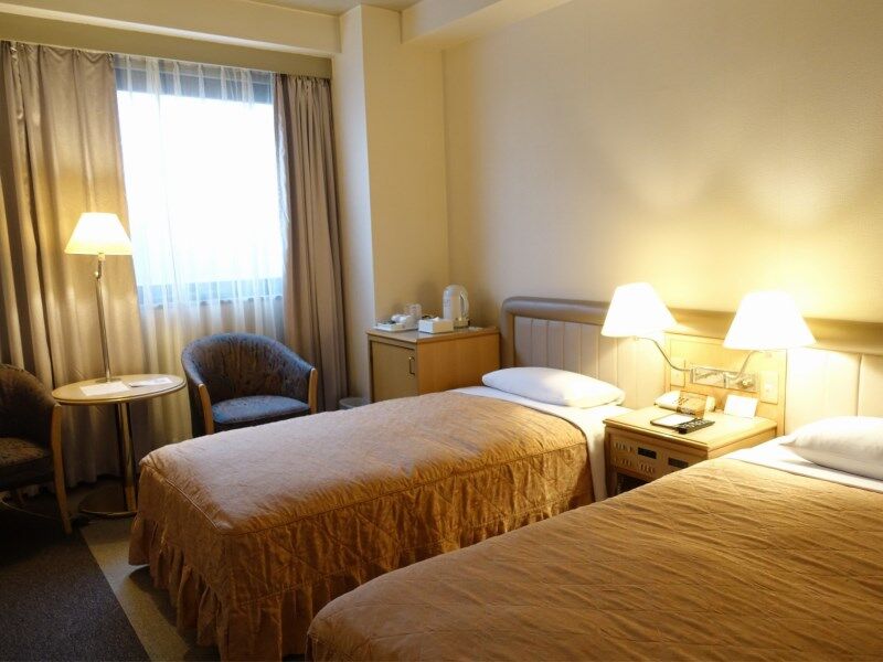 Urayasu Beaufort Hotel Buitenkant foto