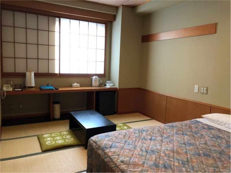 Urayasu Beaufort Hotel Buitenkant foto